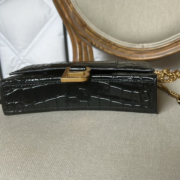 Balenciaga Black Crocodile Clutch - Picture 3 of 4